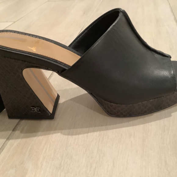 Sam Edelman Black Wedge platform sandal - Picture 6 of 7